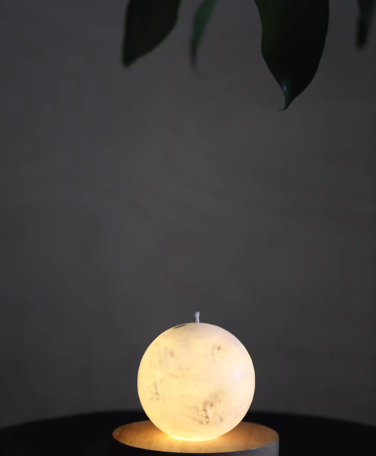Lunar Ambience Candle Decor